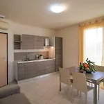Felice Lägenhetshotell 4*