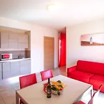 Lägenhetshotell Felice 4*