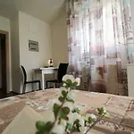 Lägenhetshotell Felice 4*