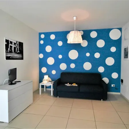 Ξενοδοχείο με διαμερίσματα Felice